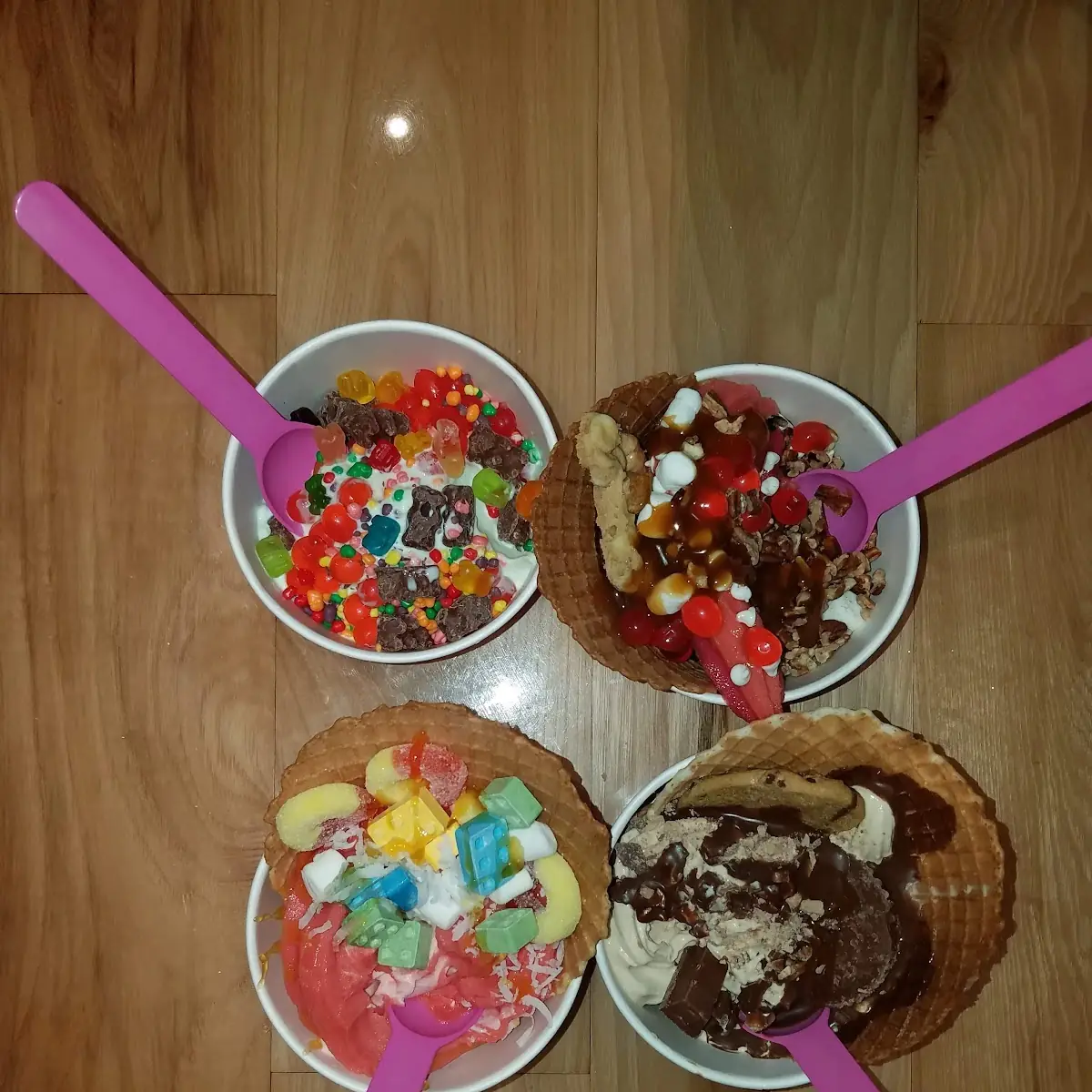 Self Serve Frozen Yogurt