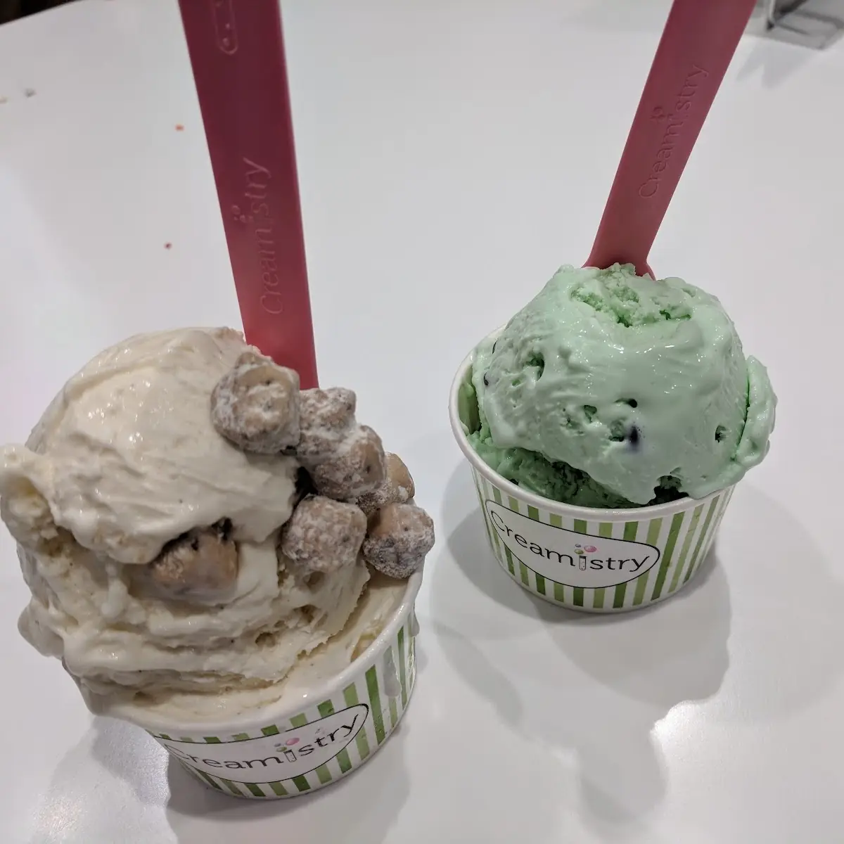 Vanilla Ice Cream and Mint Ice Cream