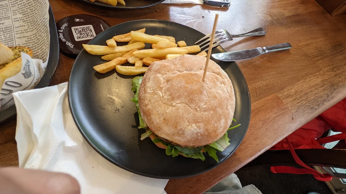 Beef Burger, Transit Tavern