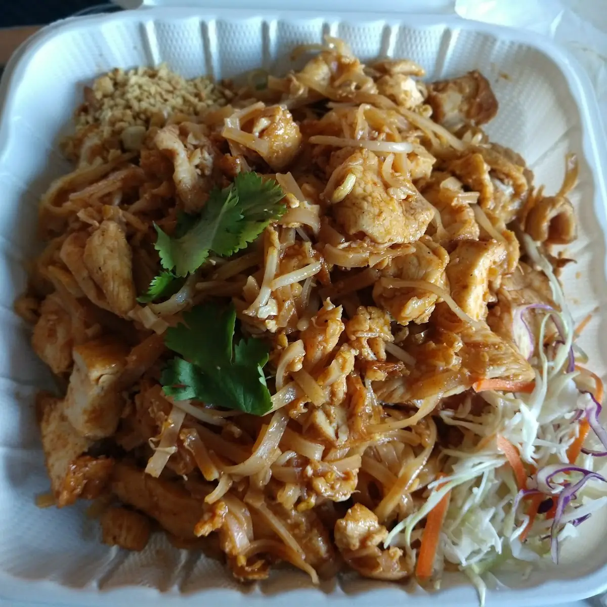 Chicken Pad Thai