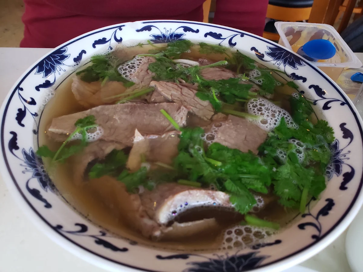 Phở Tái Bò Viên