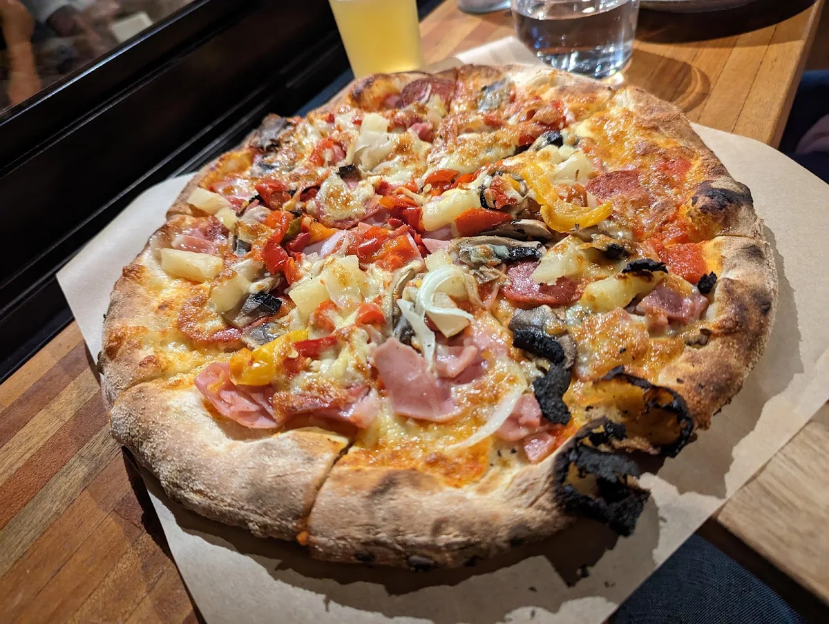 Highlights, Pizzaca Pizzeria & Bar