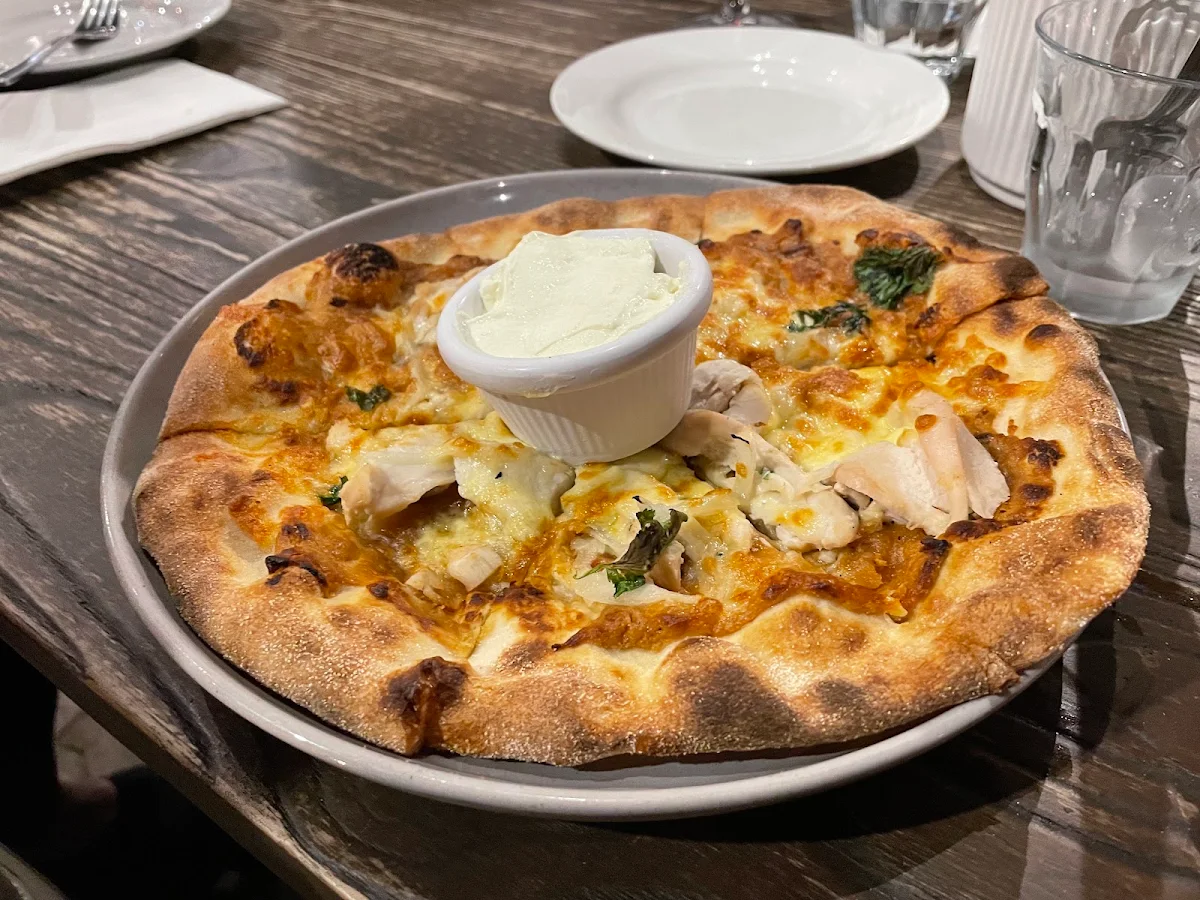 Highlights, Pizzaca Pizzeria & Bar