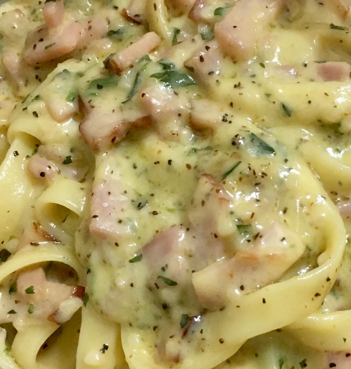 Fettuccine Carbonara, Regency Tavern