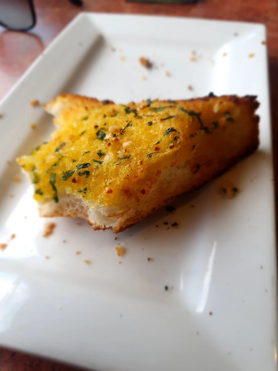 Garlic Bread V, Regency Tavern