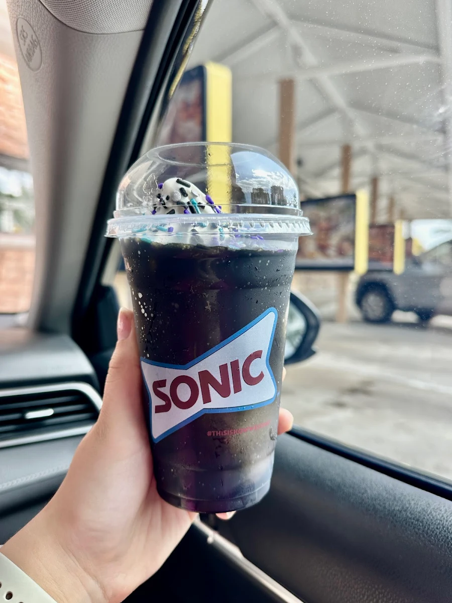 Sonic Blackout Slush Float