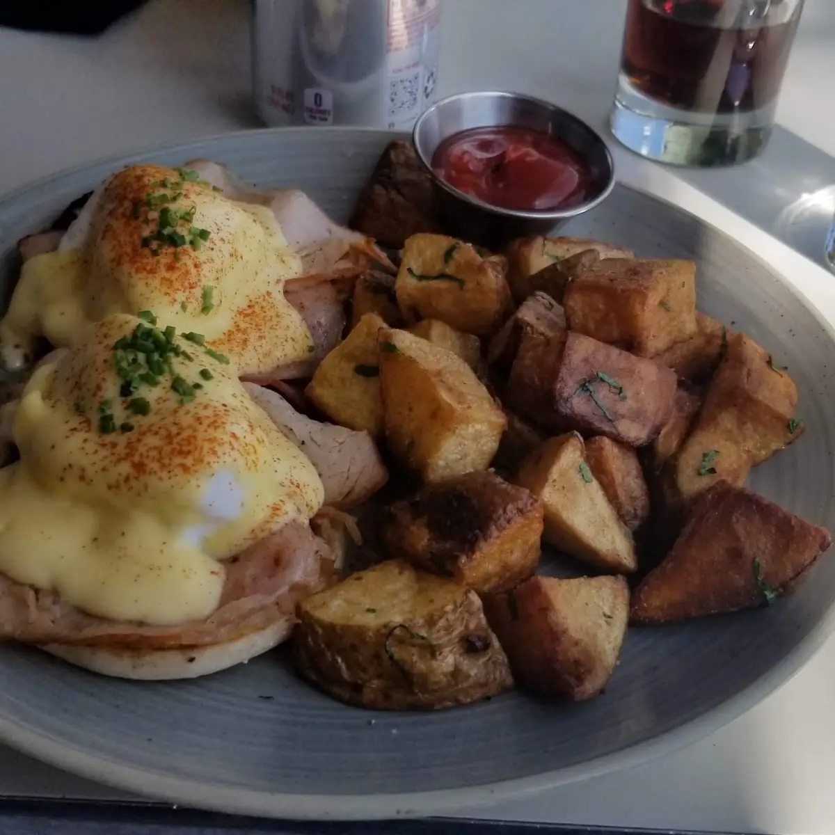 Classic Eggs Benedict