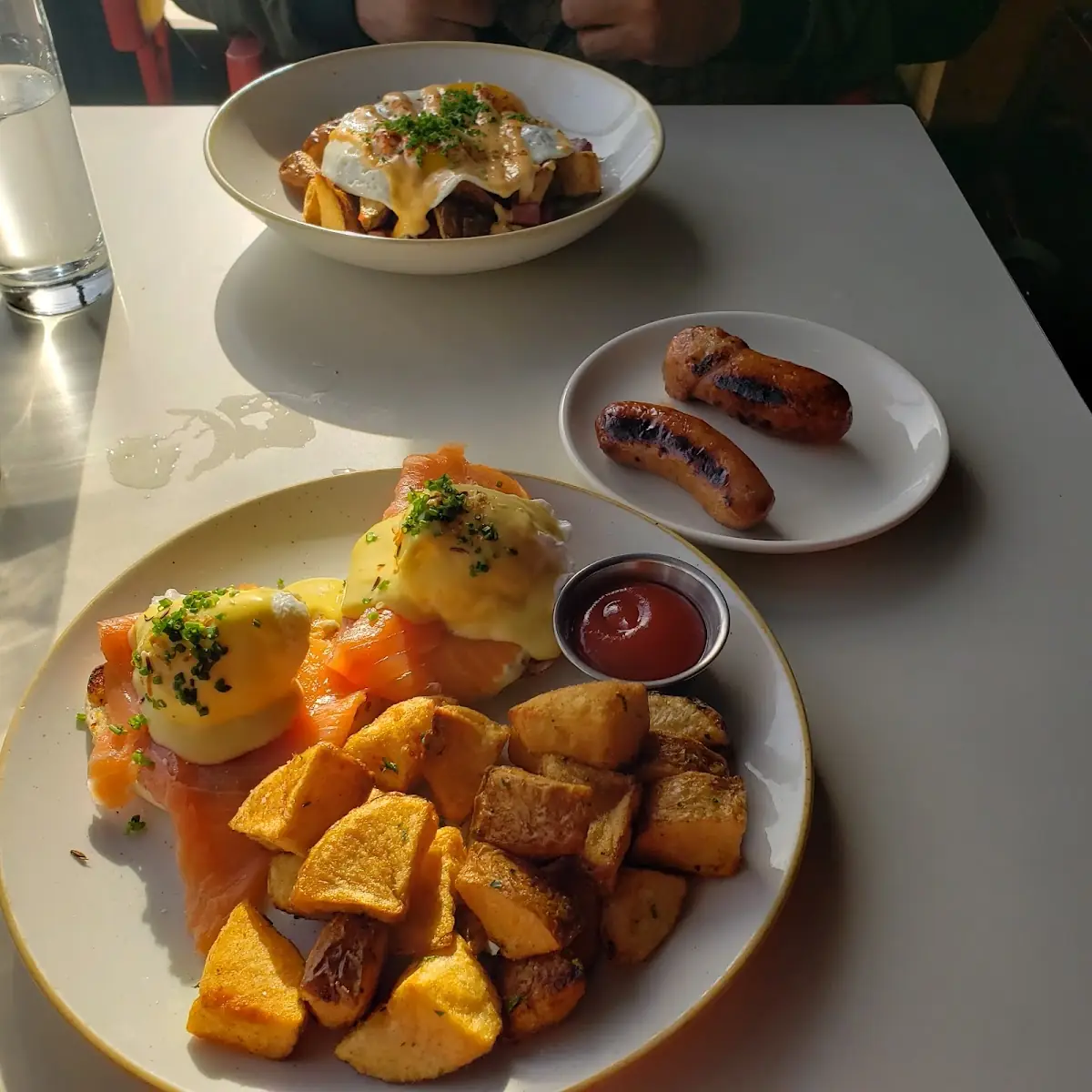 Salmon Benedict
