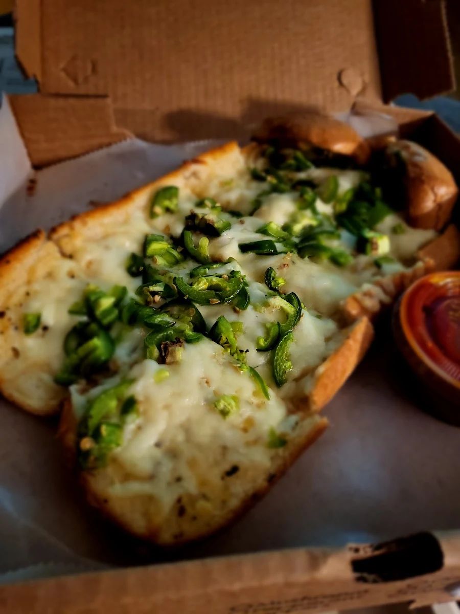 Garlic Bread with Cheese and Jalapenos