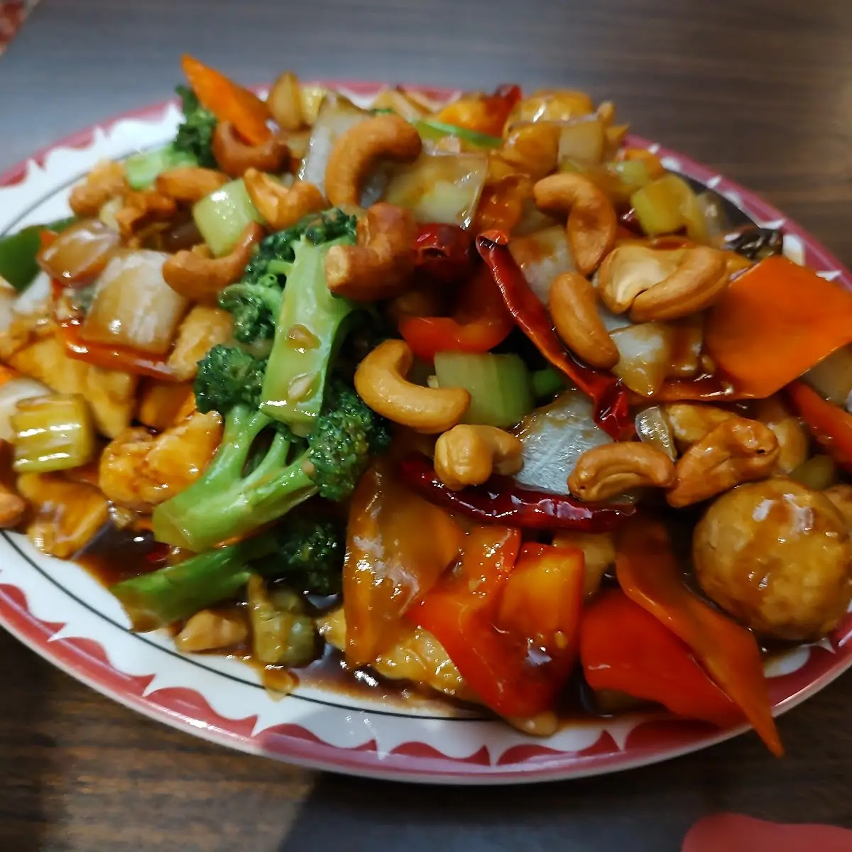 Cashew Chicken, Happy Jack's Restaurant & Patio