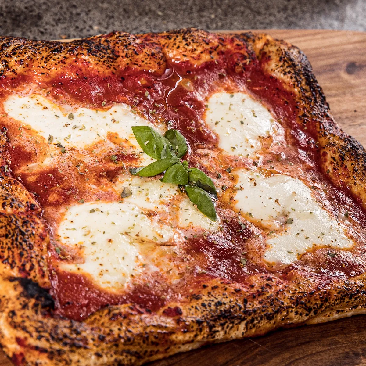Napoletana, Bruno's Pizza