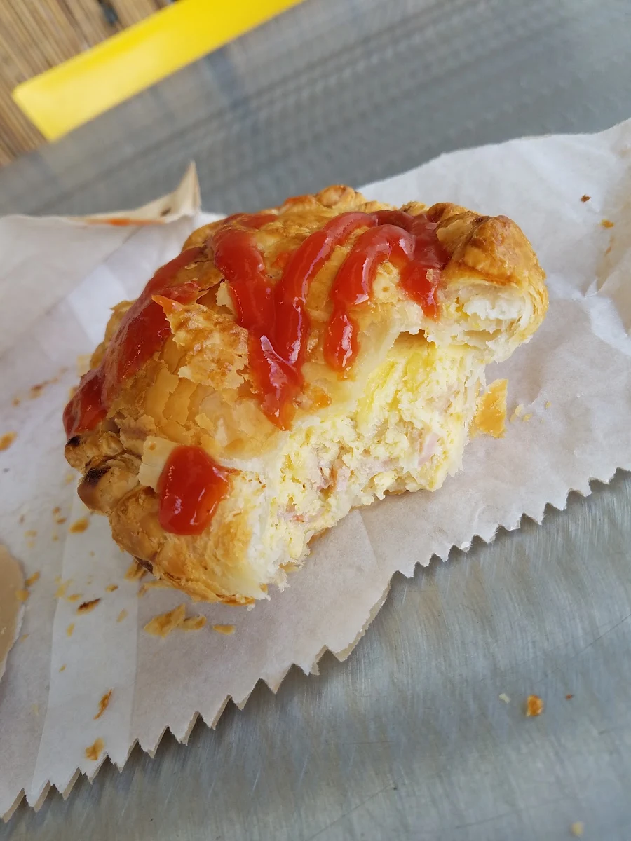 Highlights, Westwood Cafe
