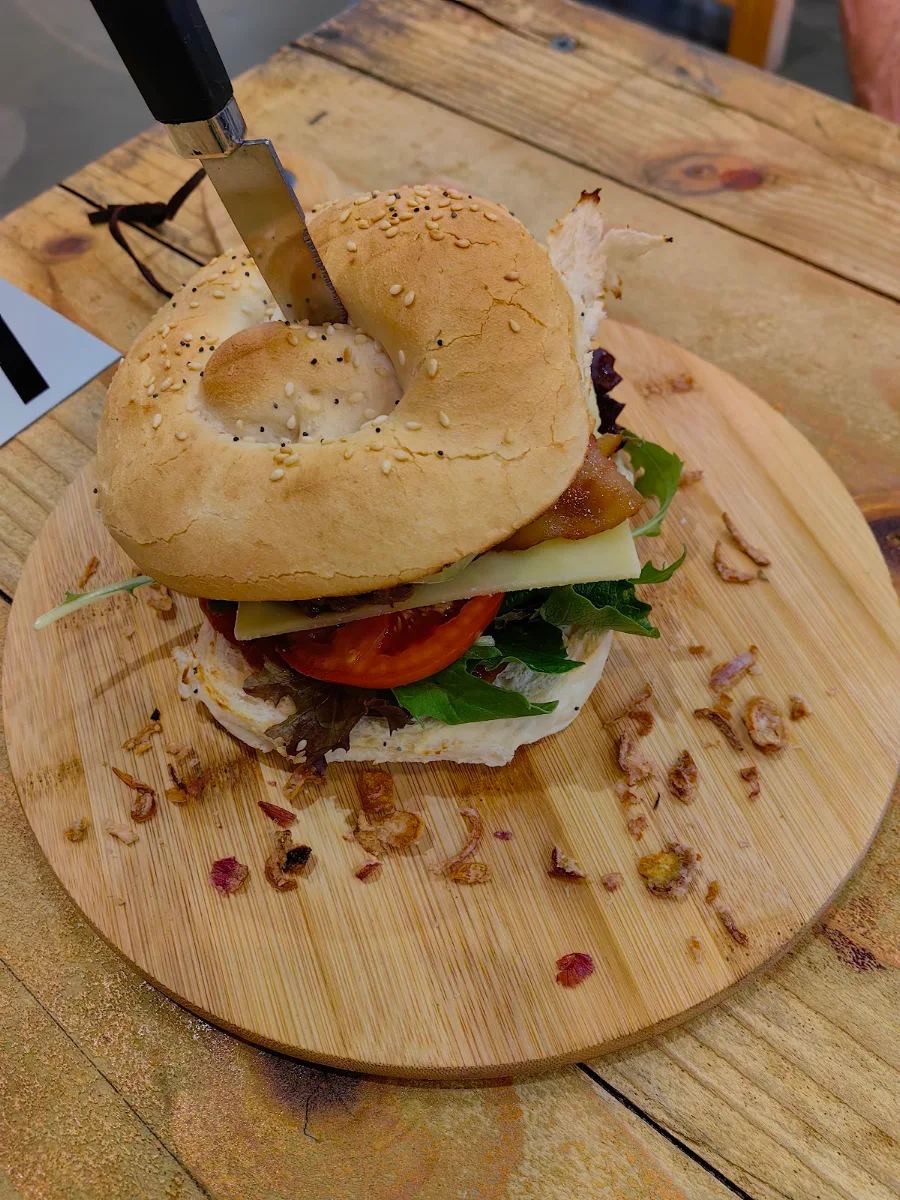 Veggie Burger, One28 Doors