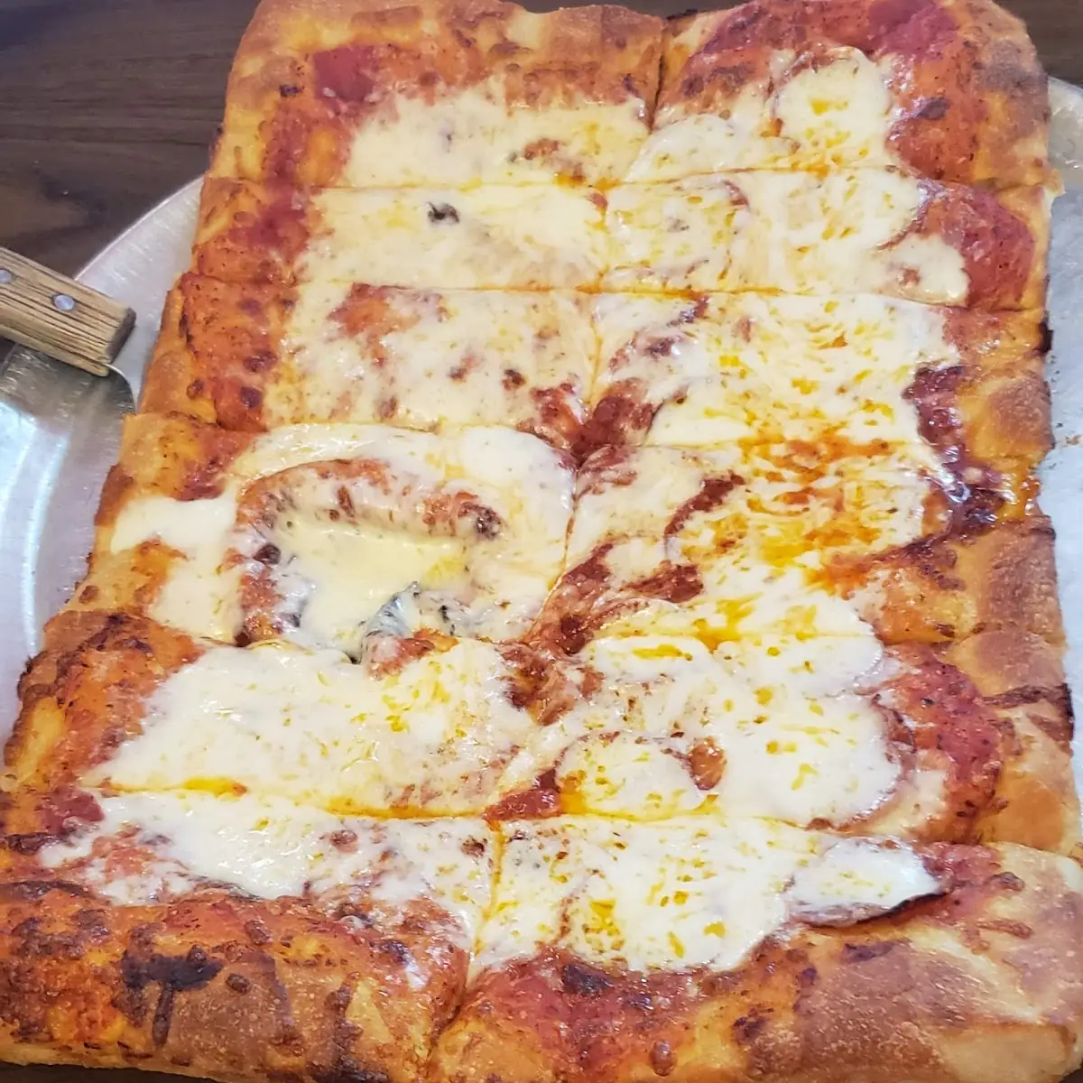 Deep-Dish Pizza