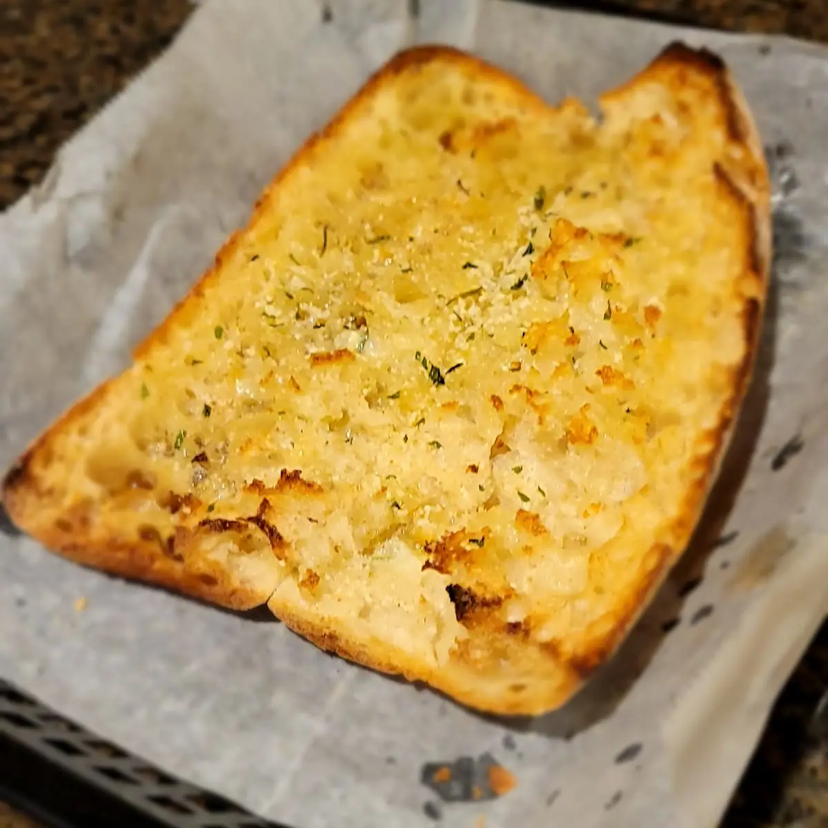 Cheesy Garlic Bread Slices