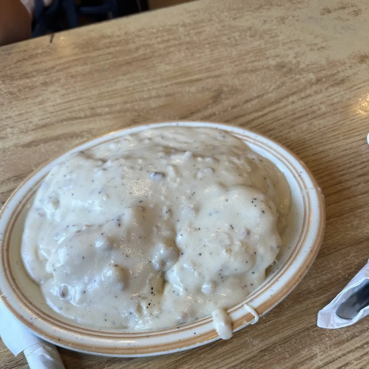 Biscuits & Gravy Omelet