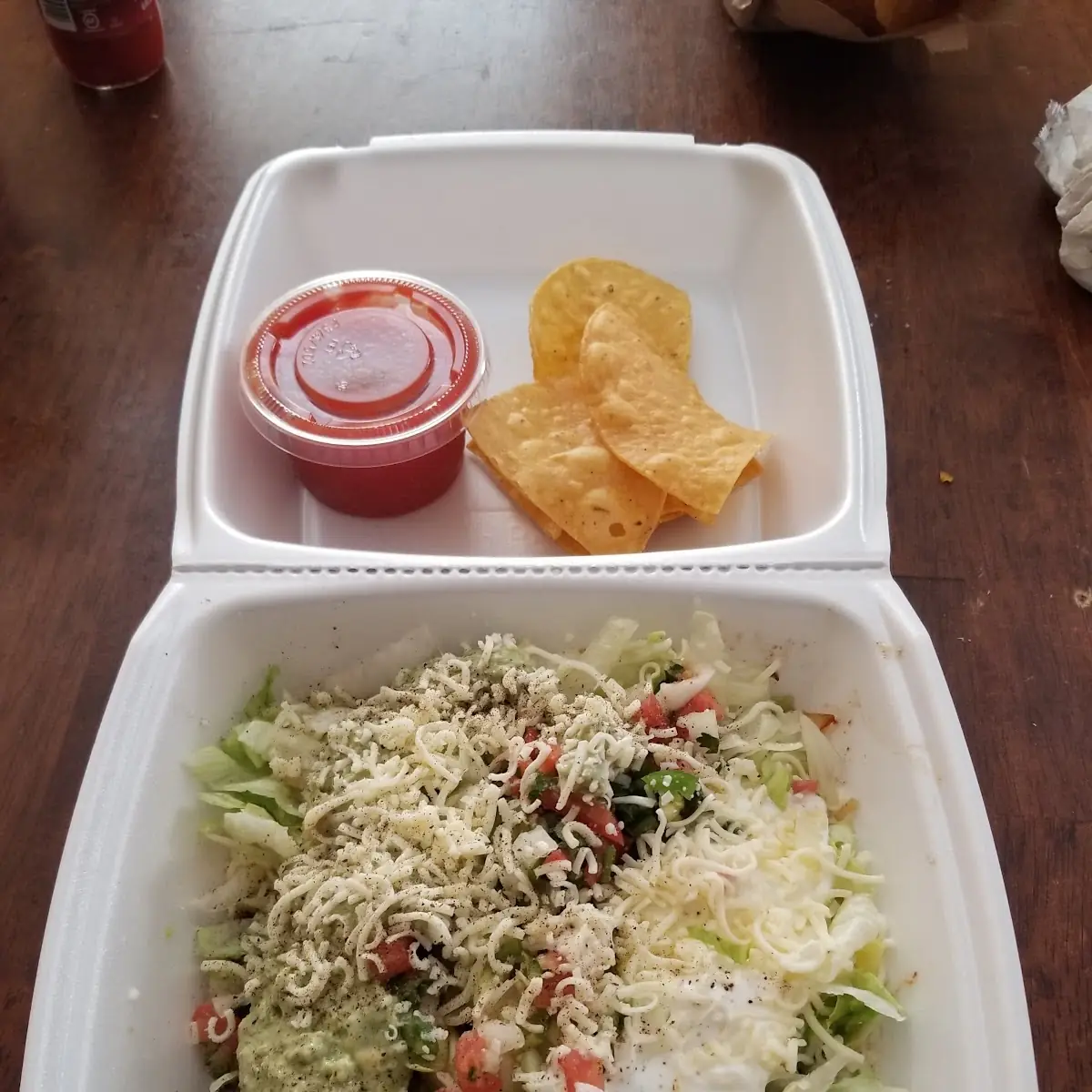Guacamole Salad with Steak