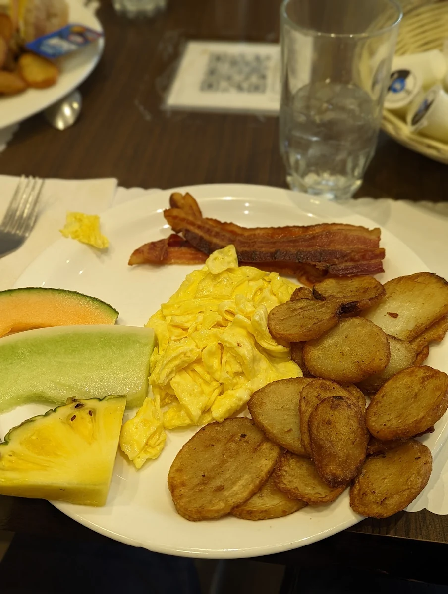2 Eggs with 1 Choice