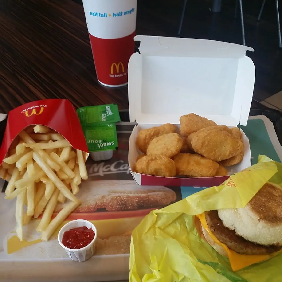 Chicken Mcnuggets Apple Slices