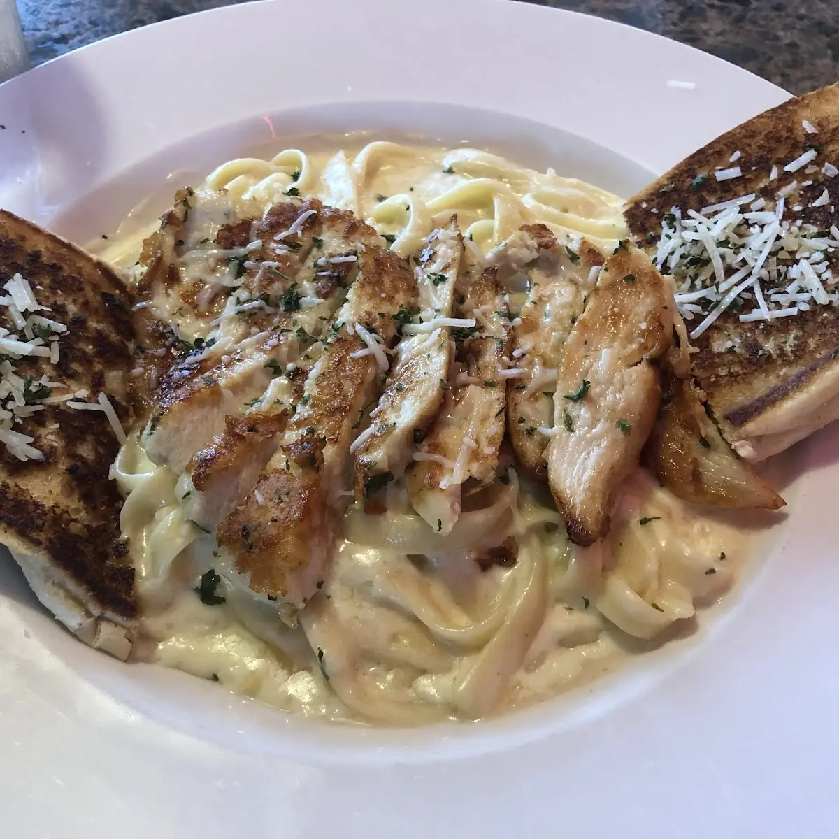 Fettuccine Alfredo
