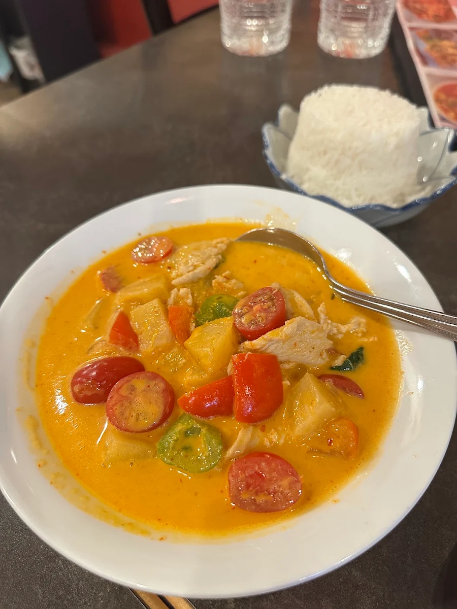 Yellow Curry Gang Garee