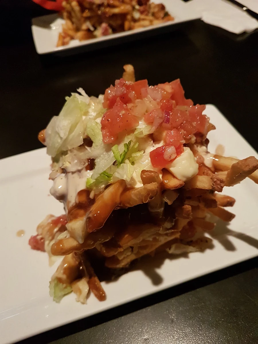 Poutine Blt Au Poulet, Jack Astor's Bar & Grill Boisbriand