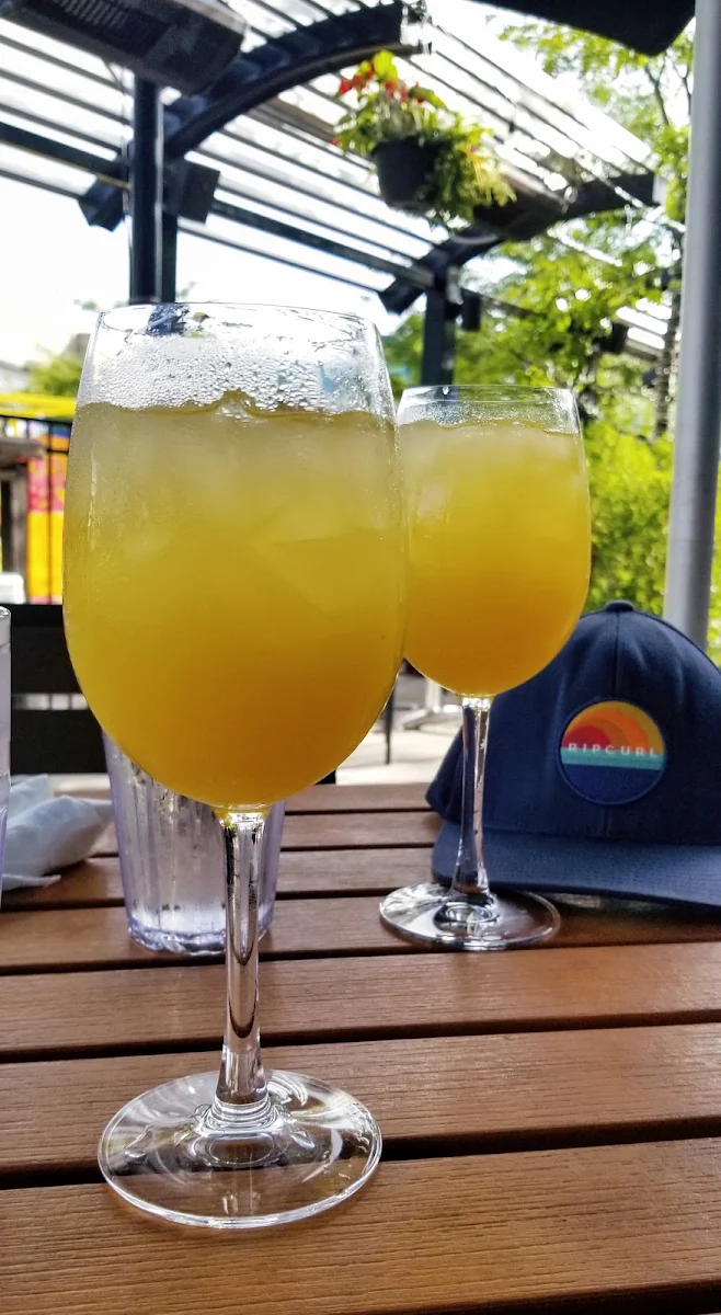 Sangria Blanche, Jack Astor's Bar & Grill Boisbriand