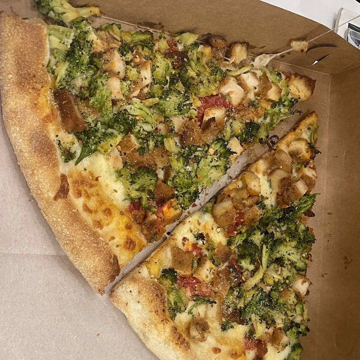 Chicken Broccoli Pizza