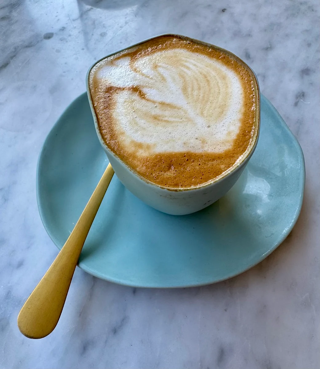 Almond Piccolo, Tarte Beach House