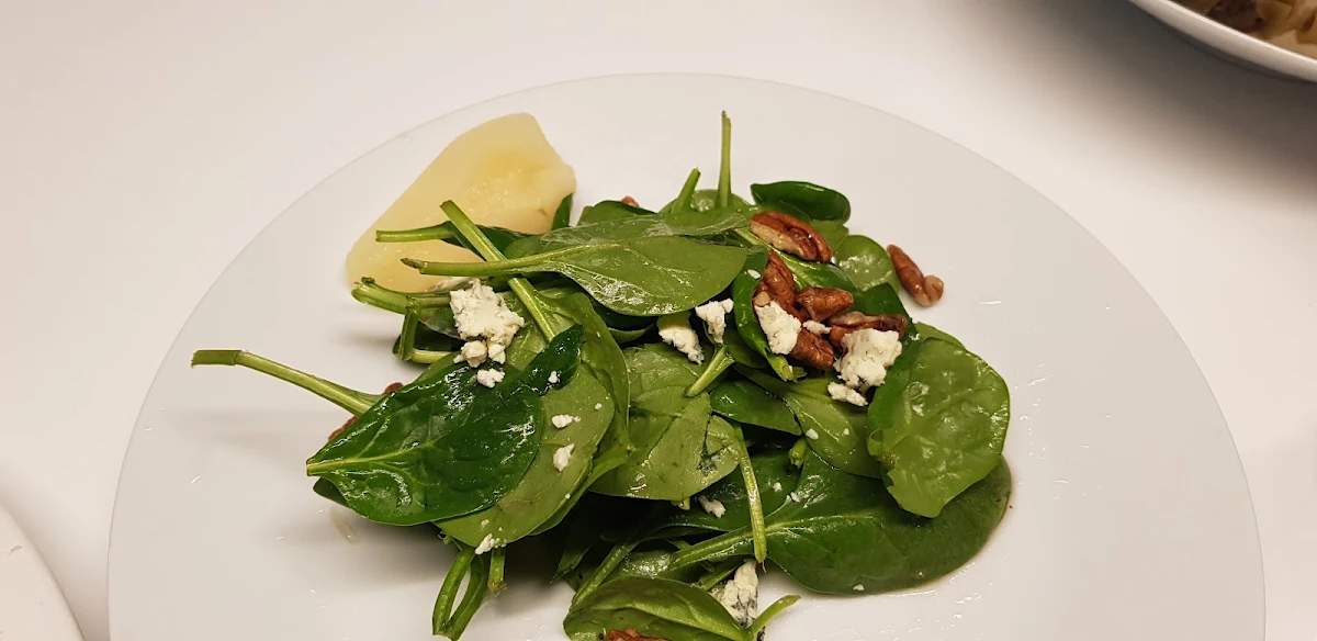 Baby Spinach Salad