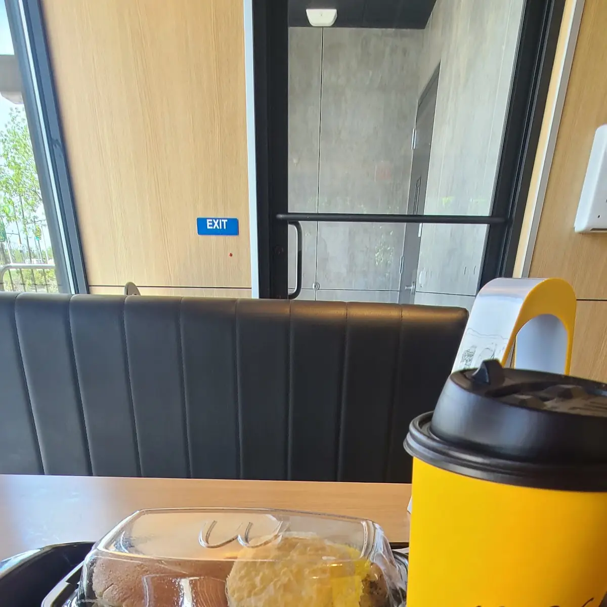 Big Breakfast with Hotcakes