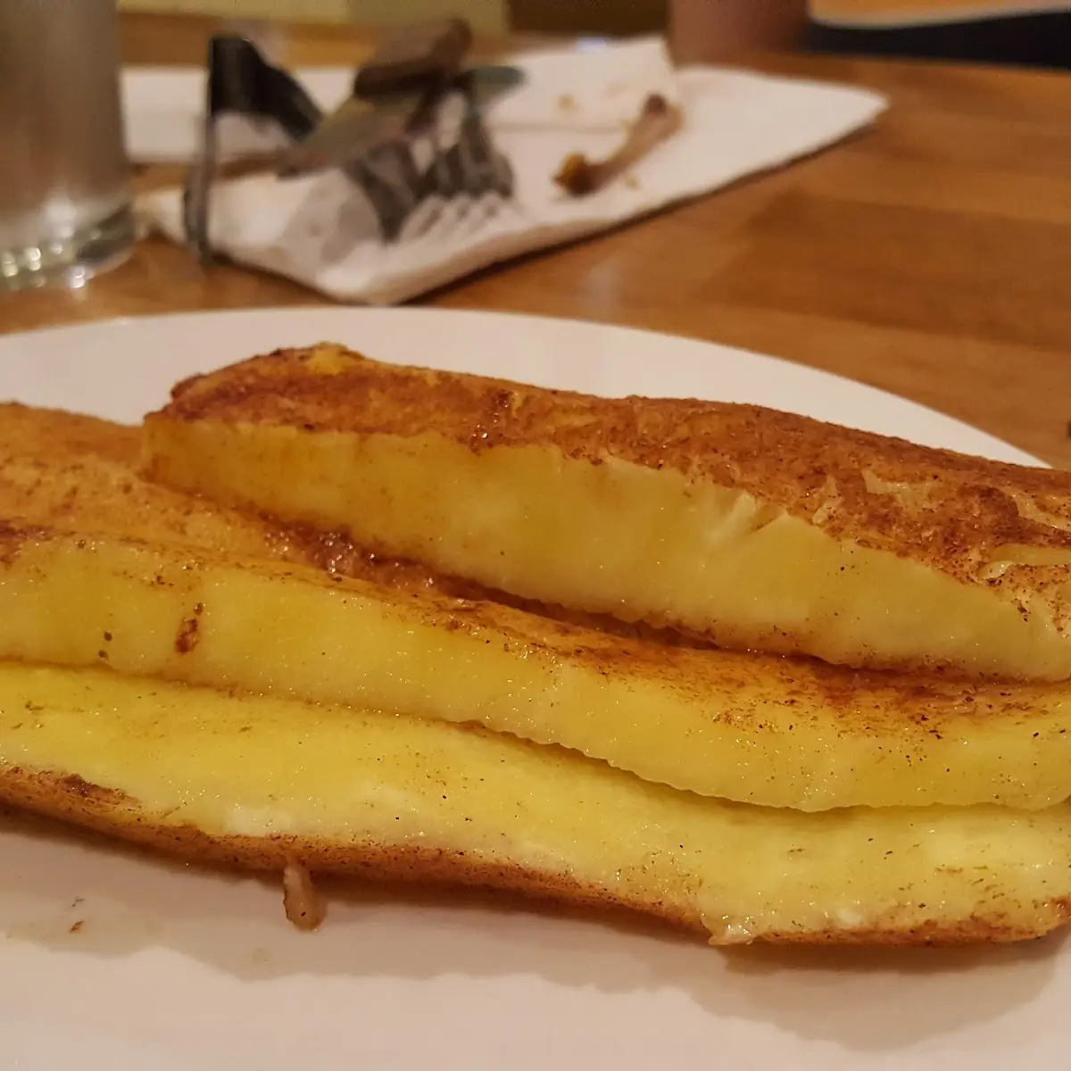 Grilled Cinnamon Sugar Pineapple