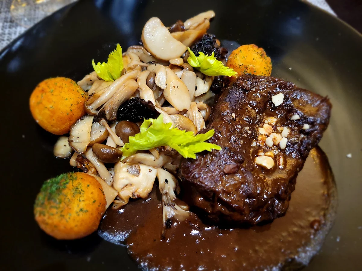 Alberta Bison Short Ribs
