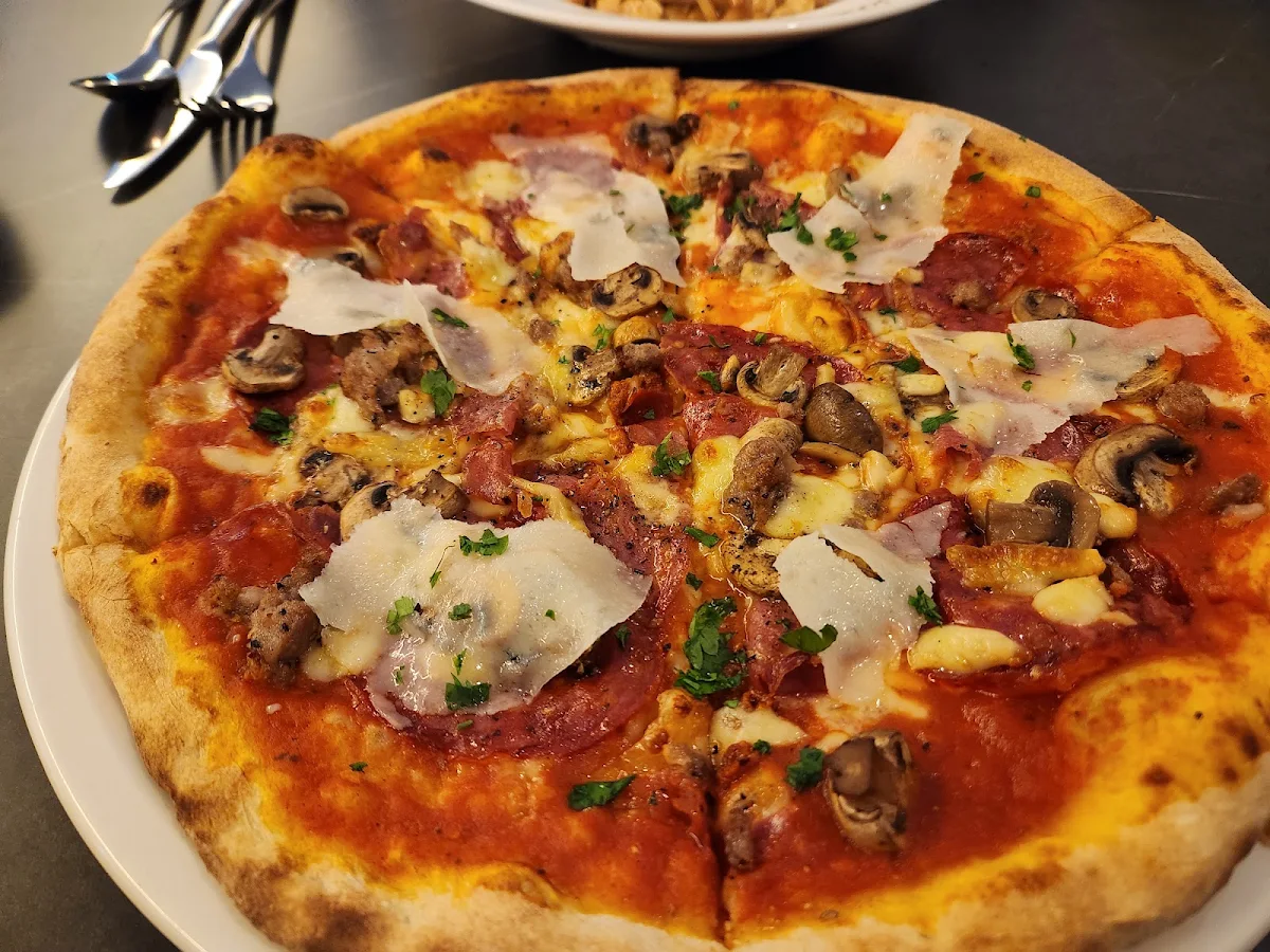 Capricciosa, Stella Restaurant and Bar