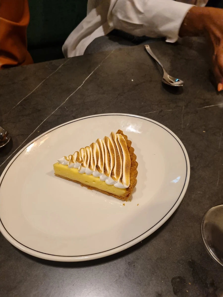Highlights, Stella Restaurant and Bar