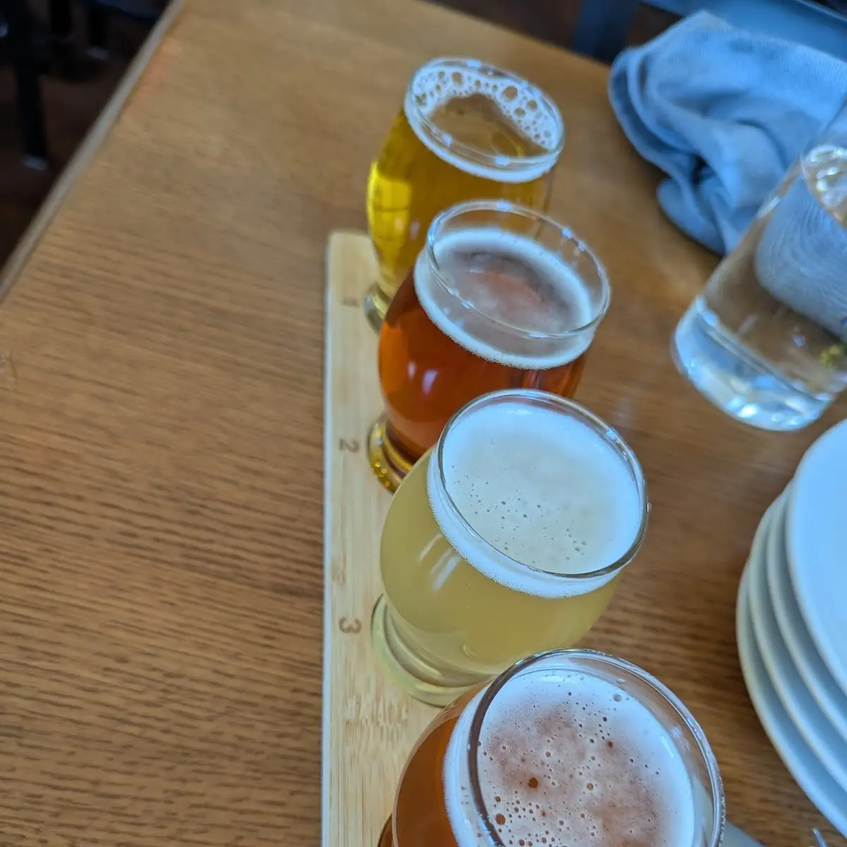 Beer Flight 4 5oz Pours