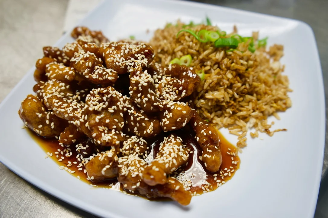 Highlights, Freres Restaurant