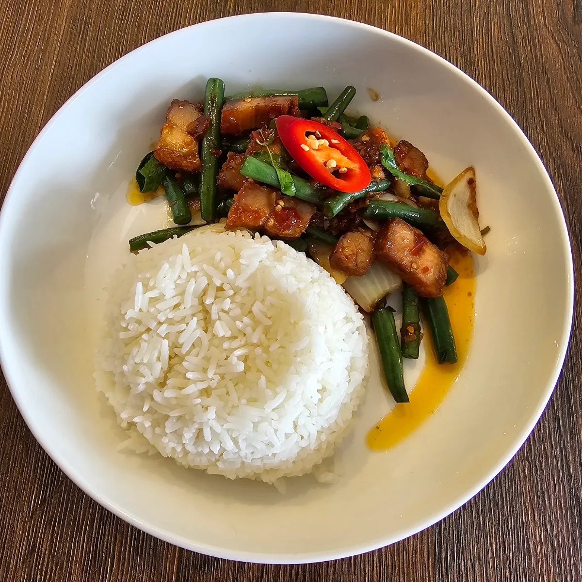 Highlights, Imm Thai Restaurant