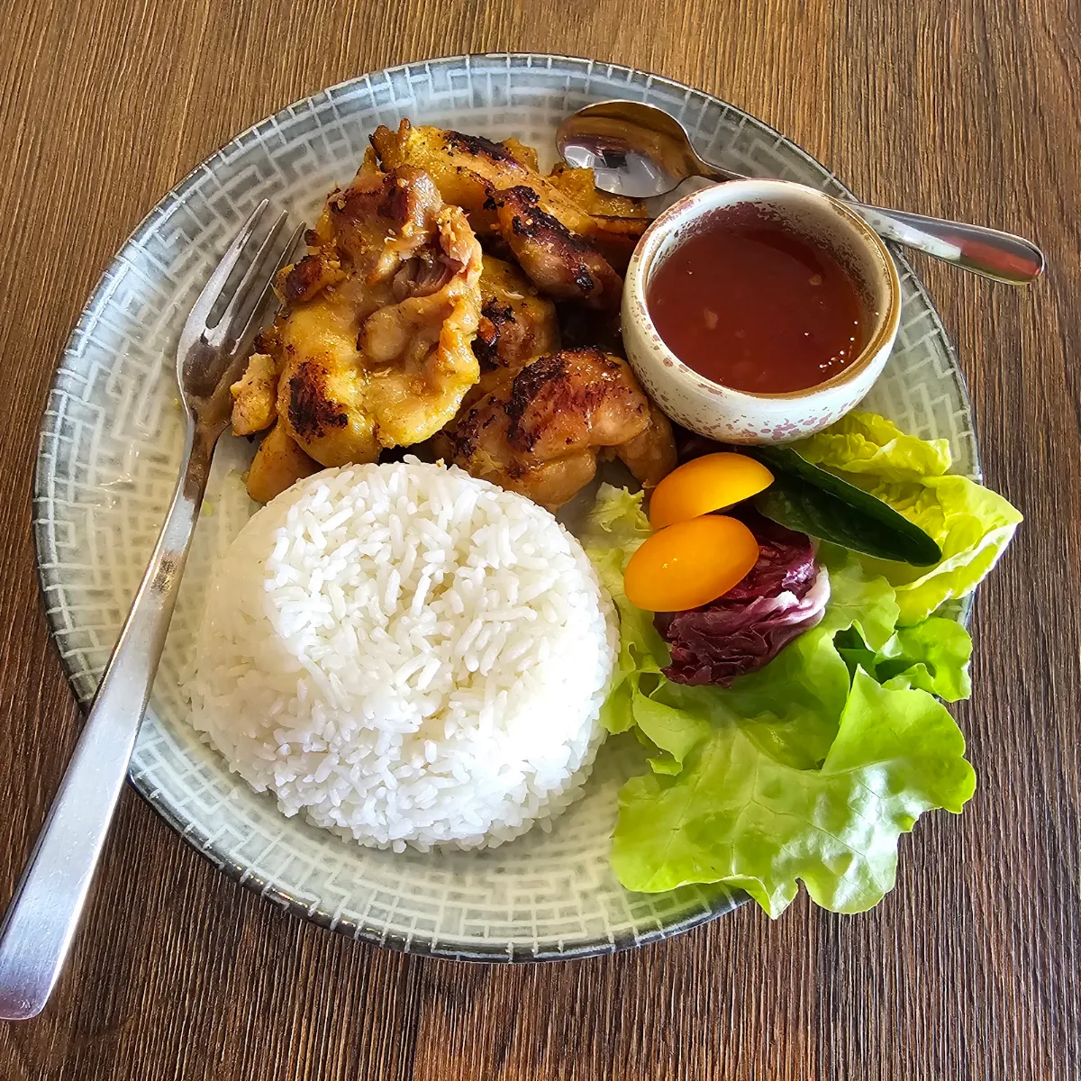 Highlights, Imm Thai Restaurant