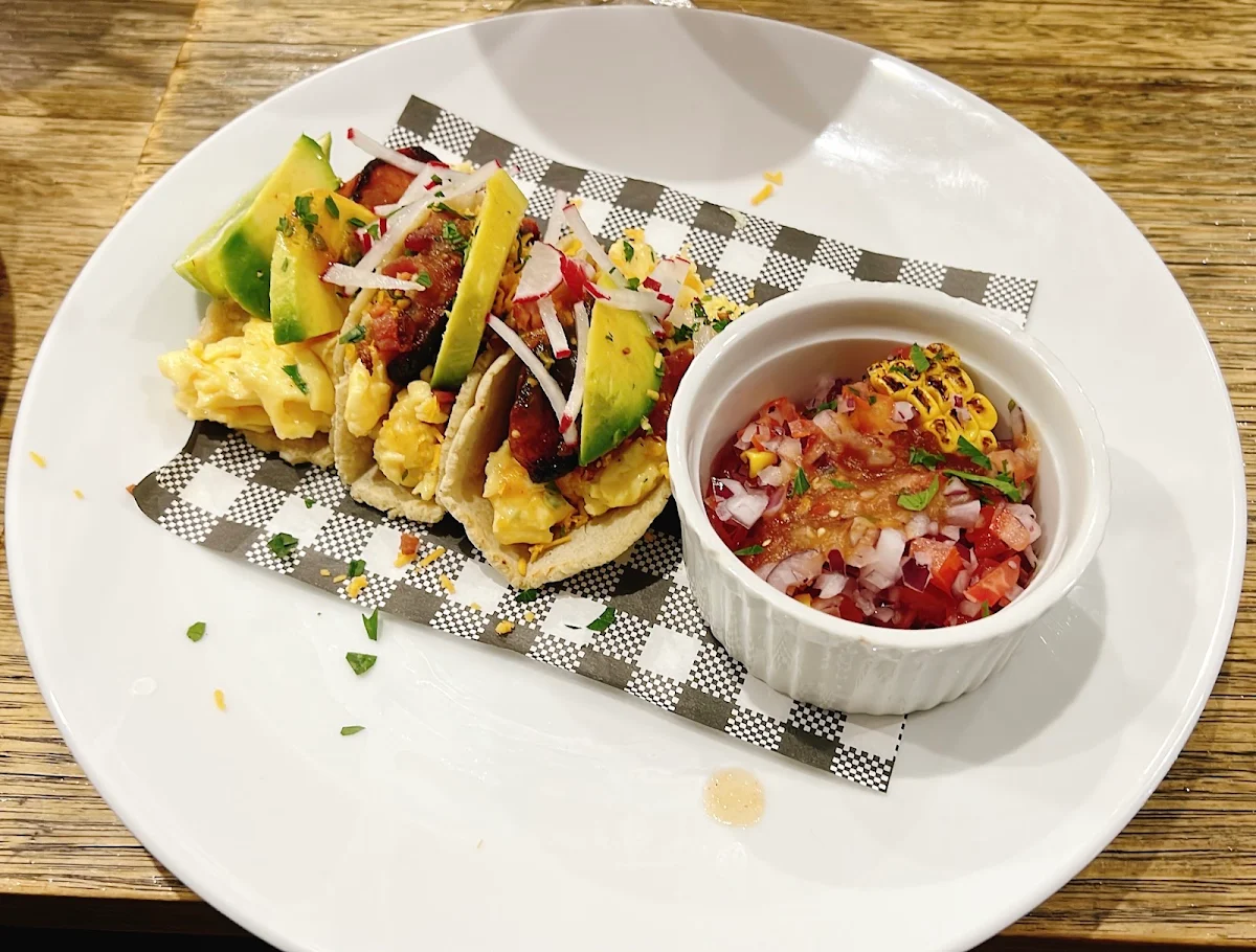 Breakfast Tacos, Paddock on Crown