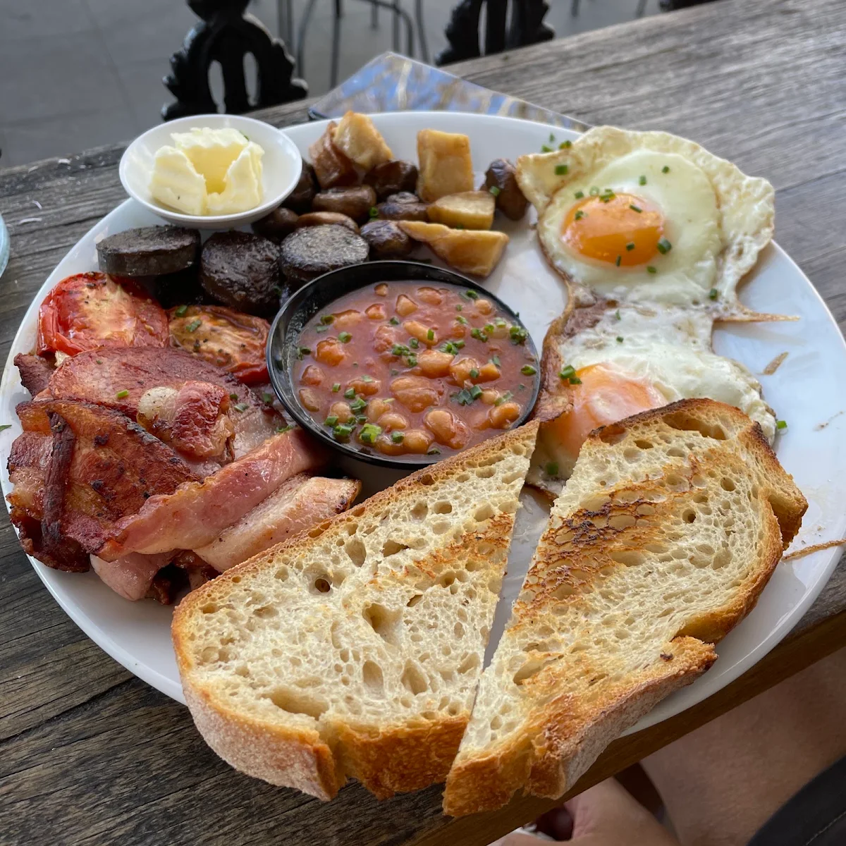 English Breakfast, Paddock on Crown