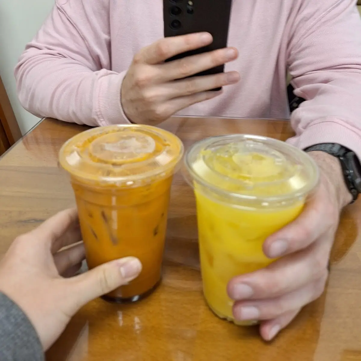 Thai Tea Left