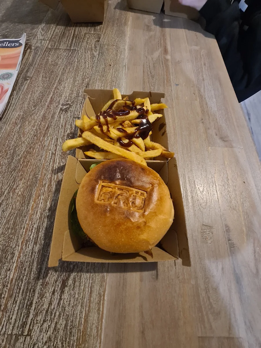 BBQ Burger, BRUBURGER