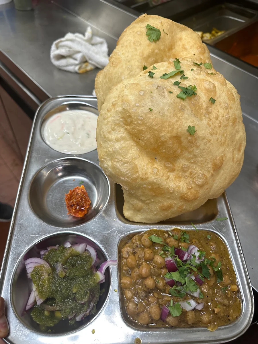 Chole Bhatura