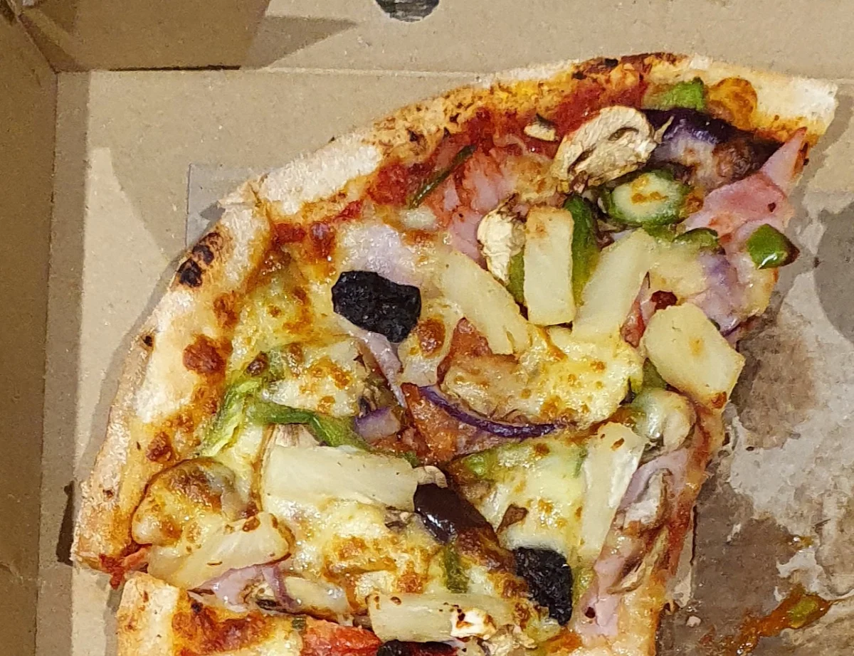 Garlic Prawn Pizza, Crust Pizza Alexandria