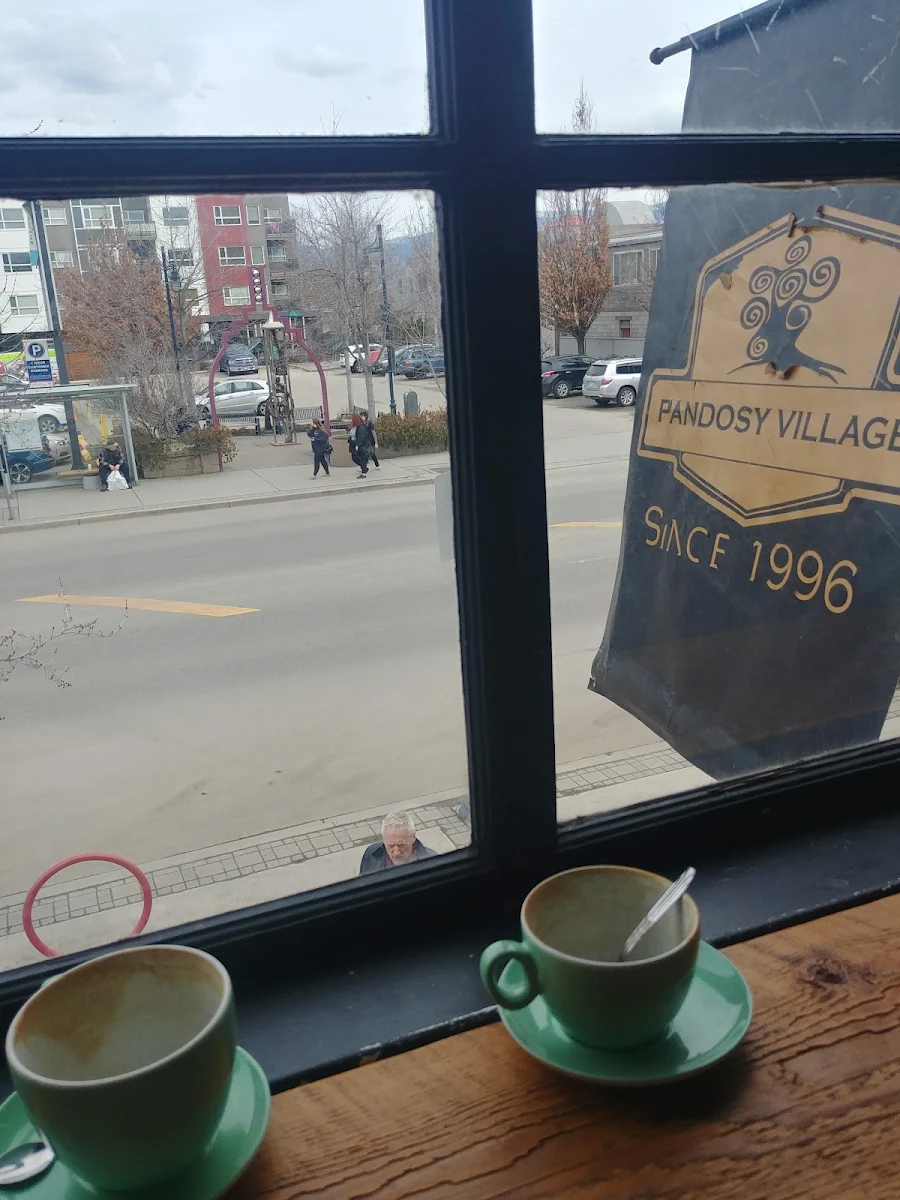 Vanilla Latte, Bean Scene (Pandosy Village)