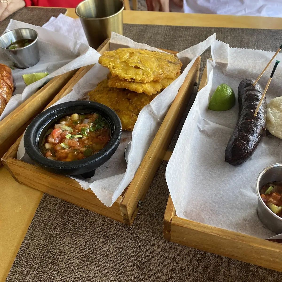 Mountains Bandeja Bandeja Paisa