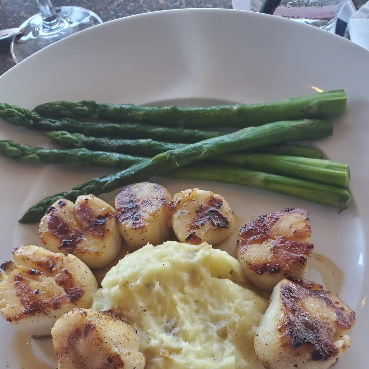 Caramelized Grilled Sea Scallops