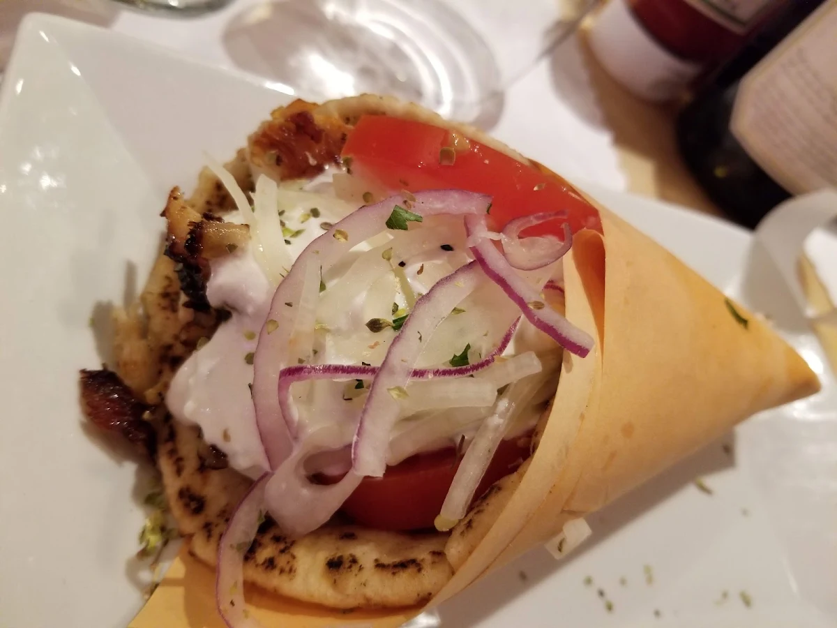 Chicken Gyro Pita Platter