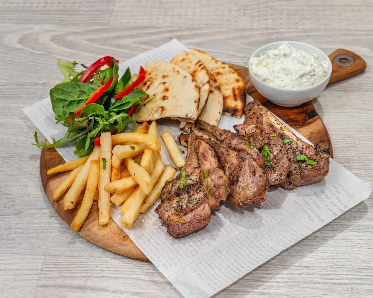 Highlights, Salamina Souvlaki